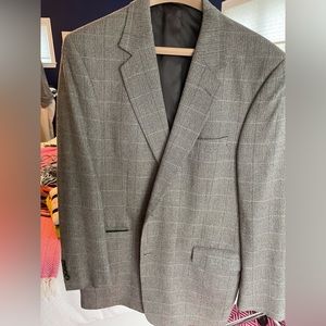 Jos A Bank herringbone sportcoat, size 46XL. EUC